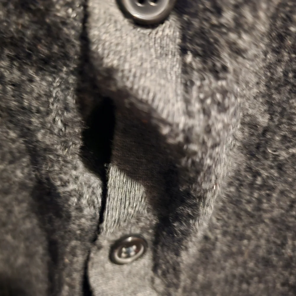 Men's Banana Republic Merino Wool Gray Sweater Shrunk to a Medium NOT XXL